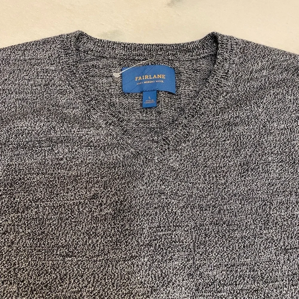 Fairlane Mens Sweater Size Large Gray Merino Wool NWOT
